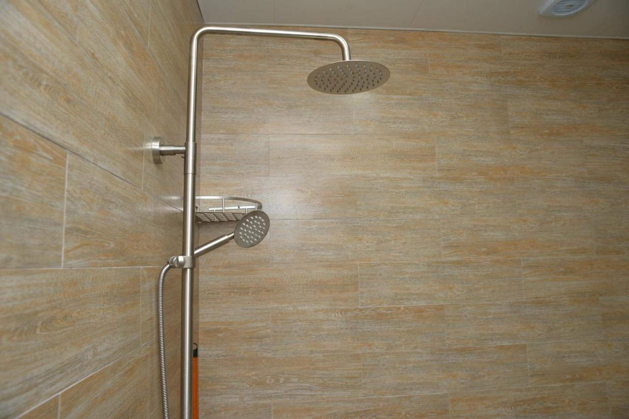 Orange Home Hotel Batumi Exterior foto